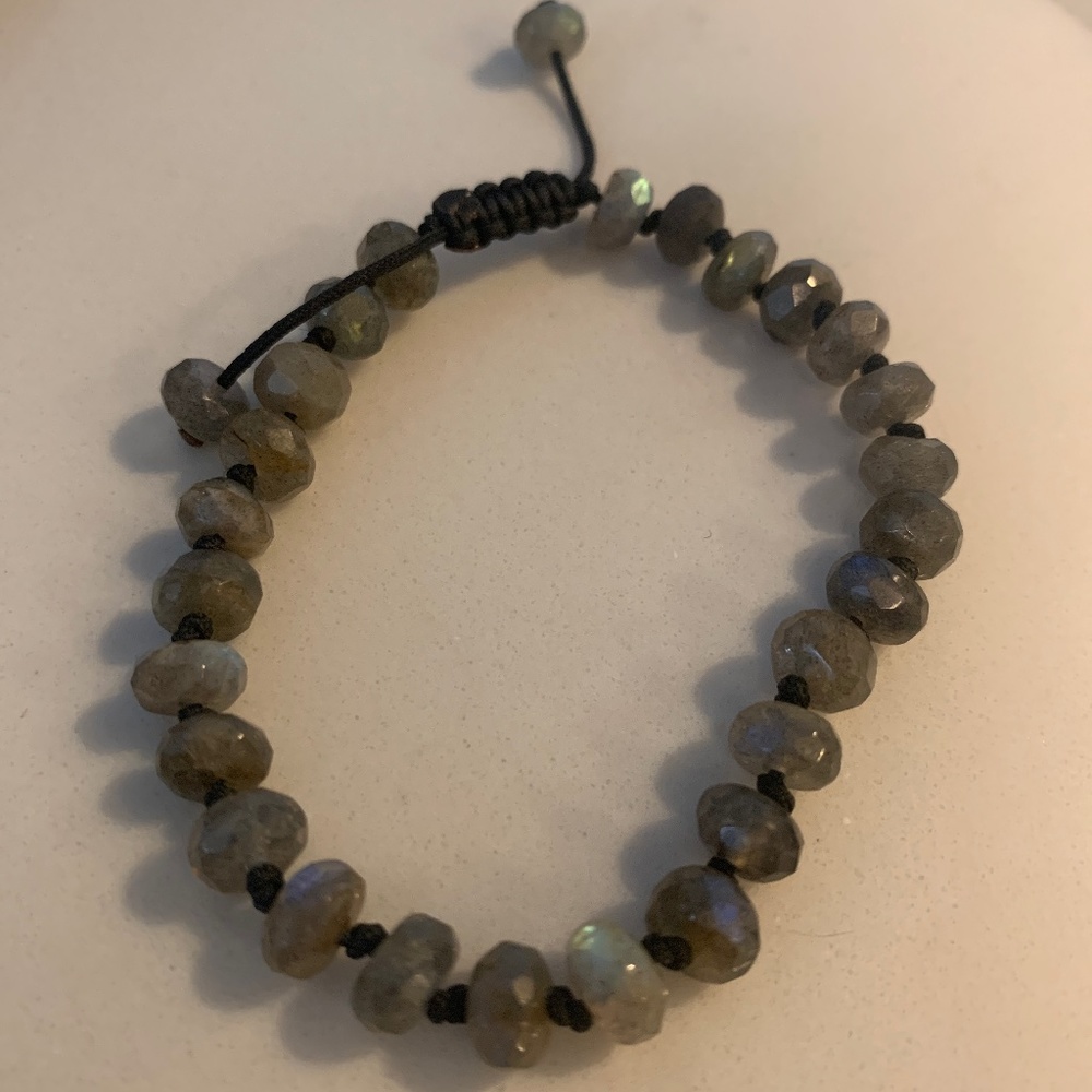 Labradorite bead bracelet